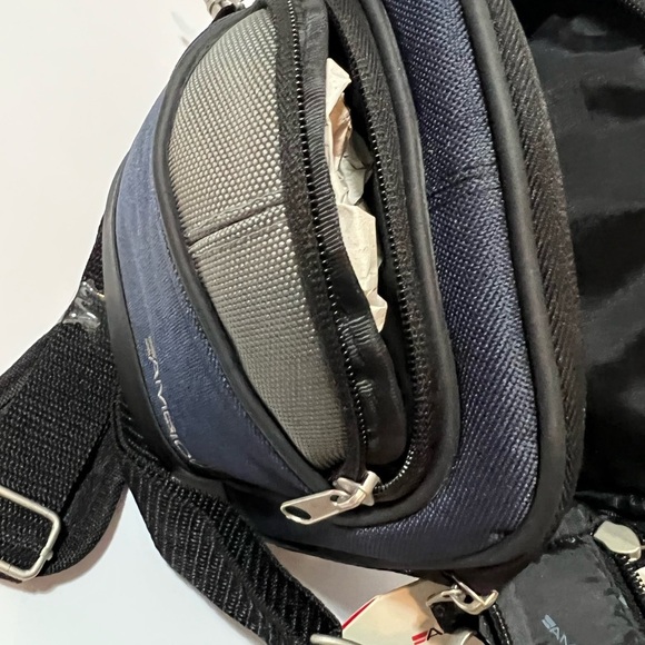 AMBICO Camera/Accessor Bag BC03GA NWT Blue Gray Strap And Belt Loop - Picture 14 of 16